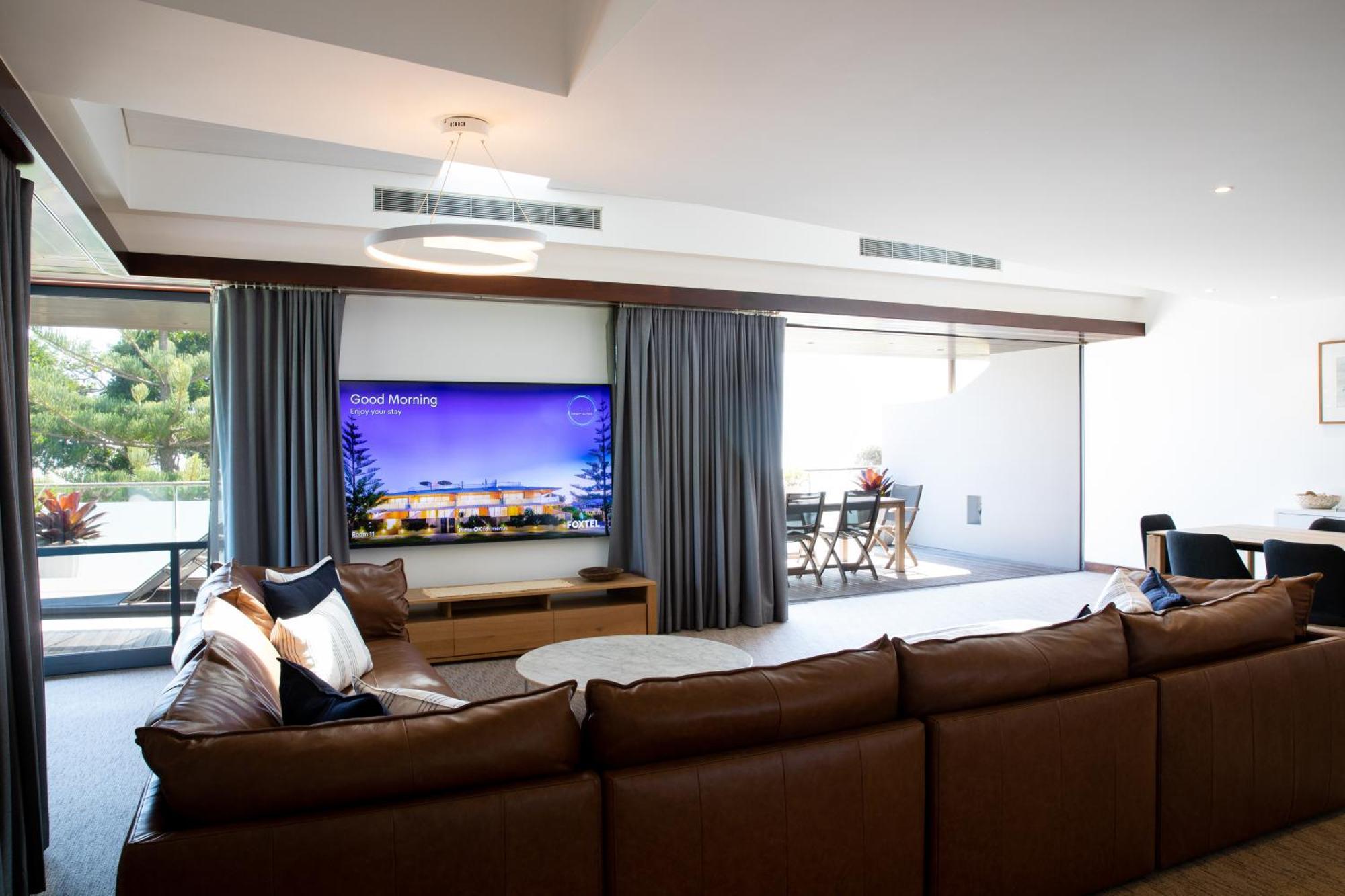 บีช สวีทส์ Hotel ไบรอนเบย์ ภายนอก รูปภาพ