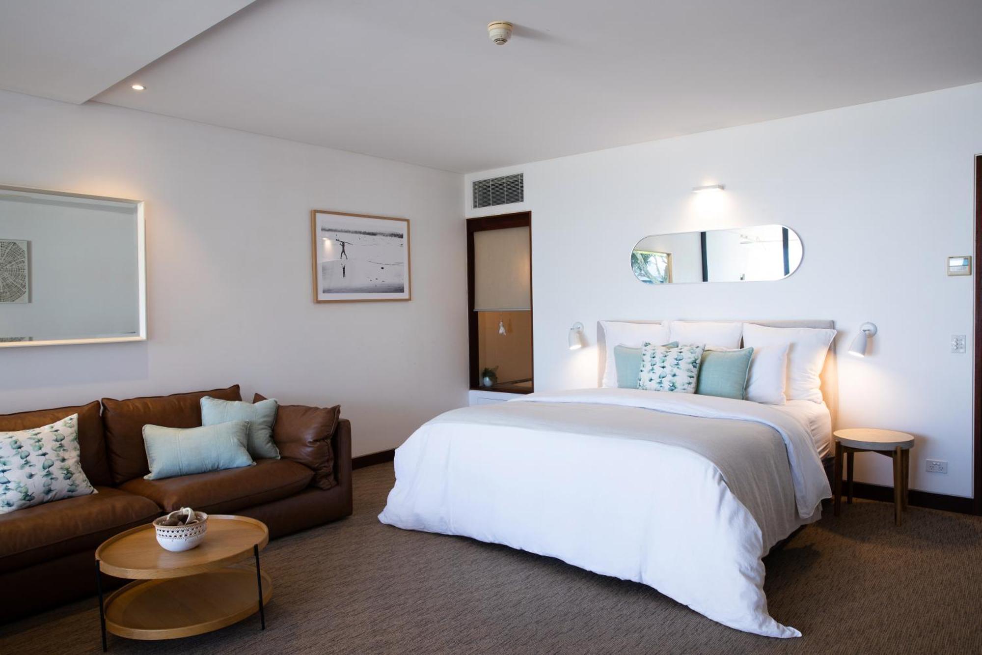 บีช สวีทส์ Hotel ไบรอนเบย์ ภายนอก รูปภาพ